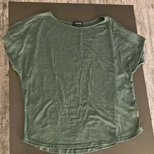 Green open-shoulder t-shirt